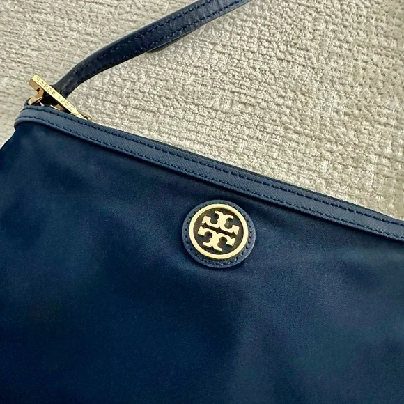 Tory Burch Crossbody Bag - Picture 4 of 5